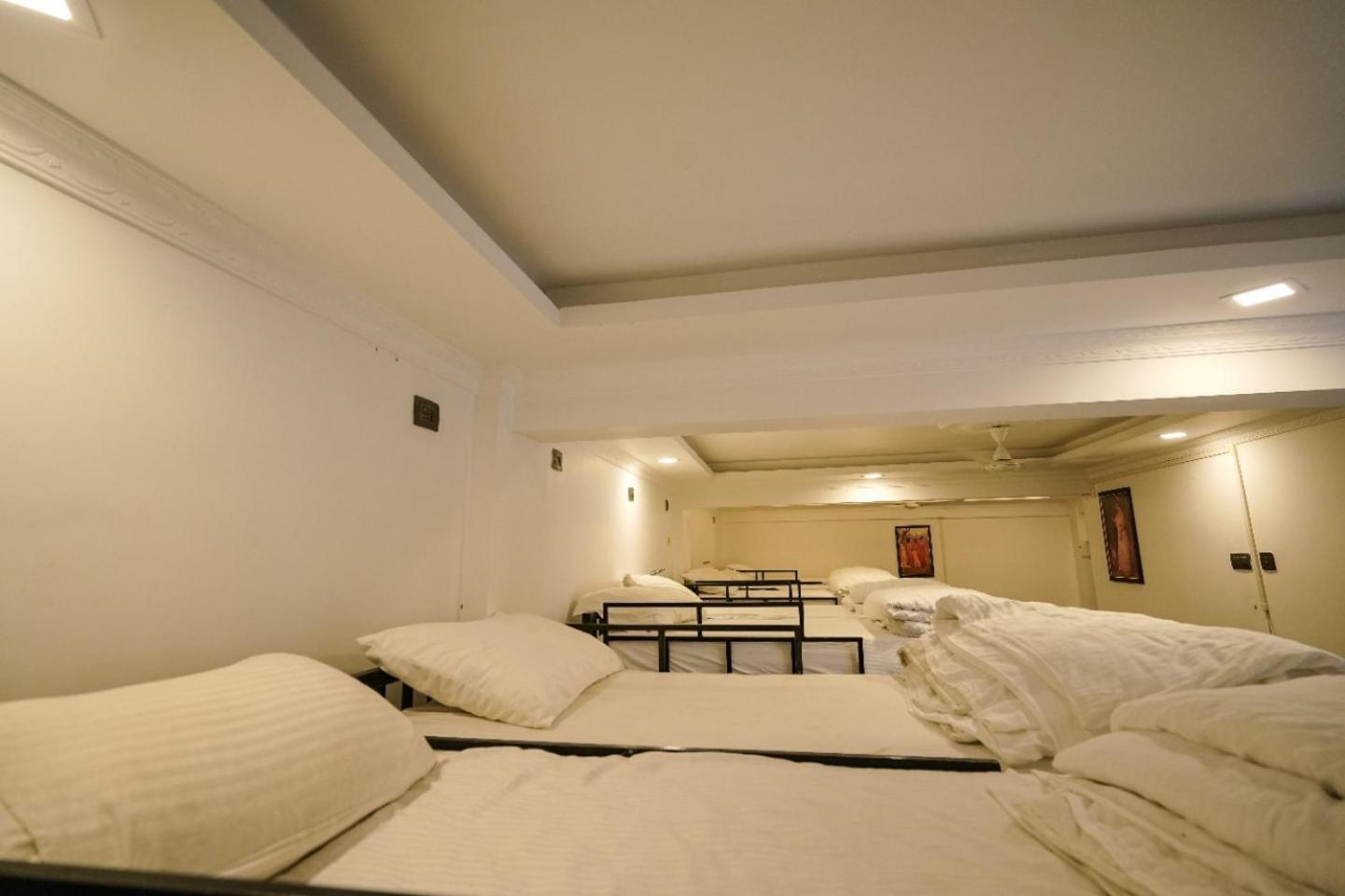 Lumino Winter Castle 호텔 Pooppara 외부 사진